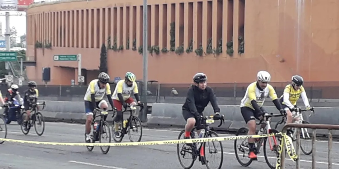 Desde las 5:00 horas se alistaron cierres para carrera de ciclistas.