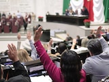 Los legisladores, en la votación relativa al procedimiento para la designación de la persona titular de la Fiscalía General del Estado de Veracruz, ayer.