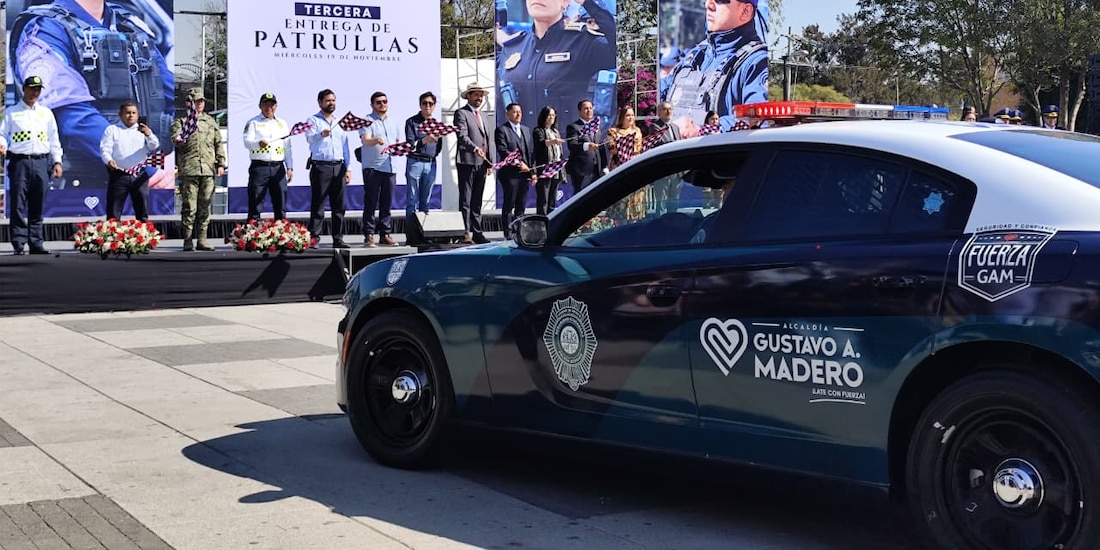 En la fotografía ilustrativa, un evento de entrega de patrullas en la GAM.