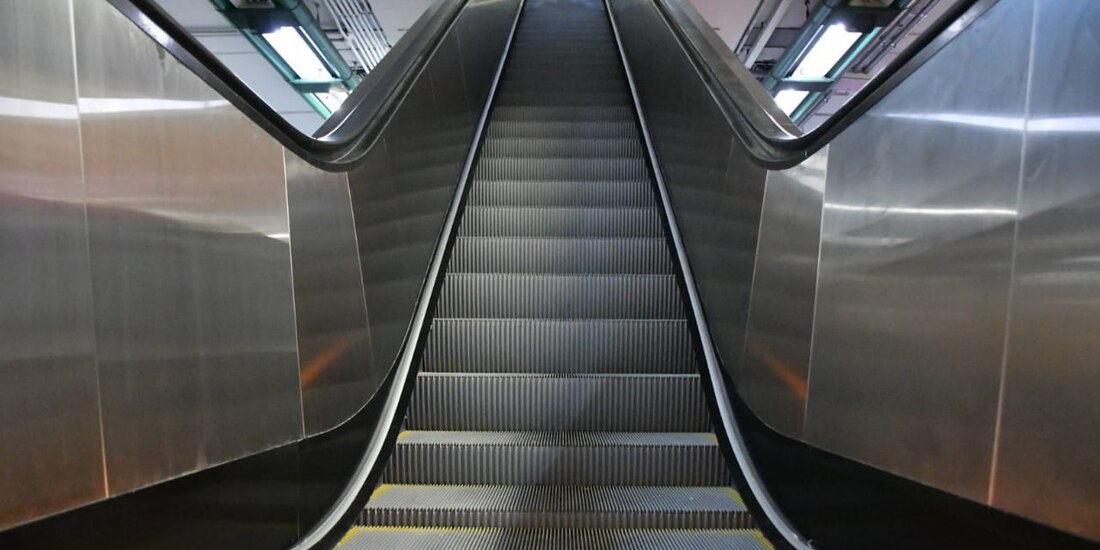 El Metro de la CDMX puso en funcionamiento 4 nuevas escaleras en en tres estaciones del sistema.