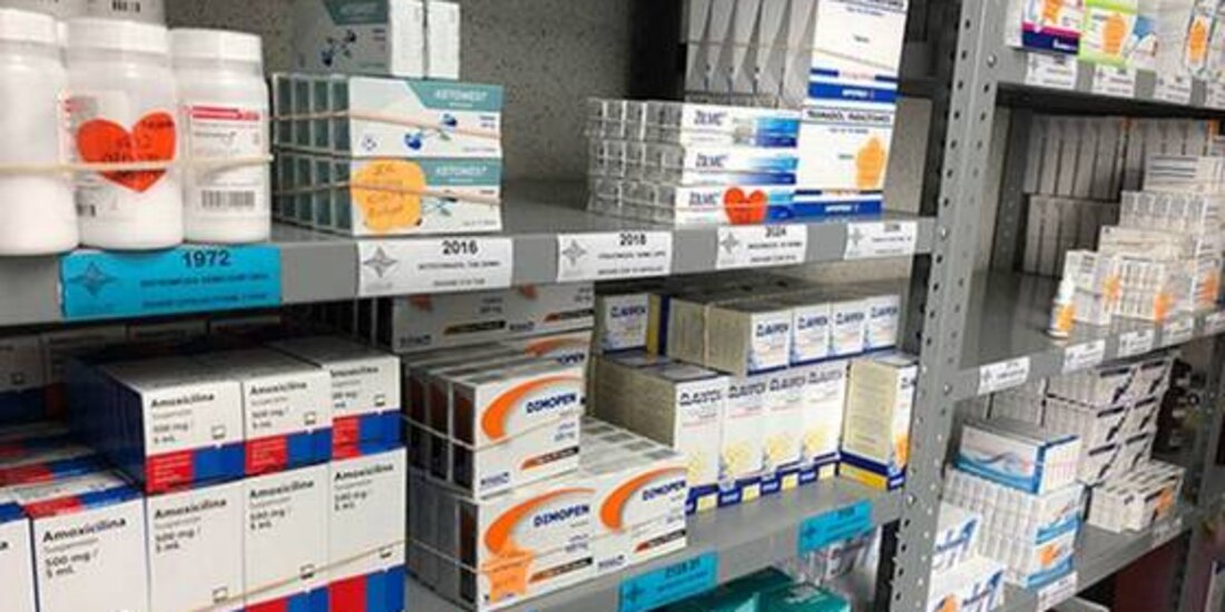 La compra de medicamentos es un tema que ha estado en la agenda nacional.