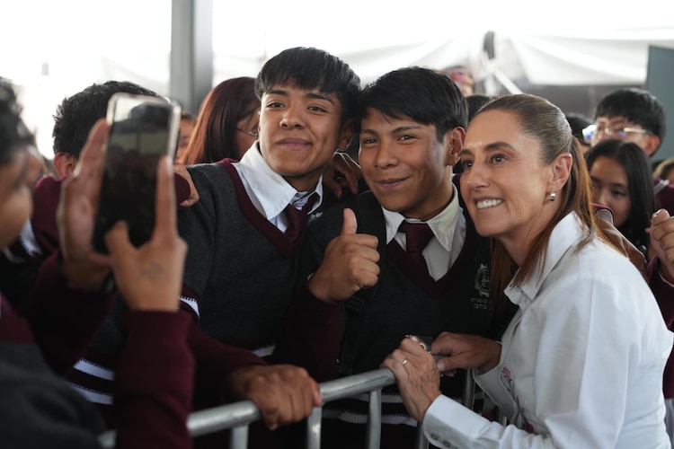 Nuevos planteles inaugurados por la Presidenta beneficiarán a jóvenes en Chimalhuacán e Ixtapaluca.
