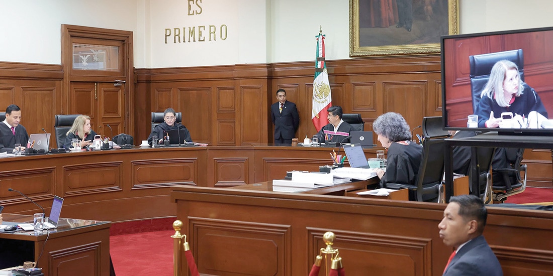 Presentación de argumentos de los ministros durante la sesión ordinaria del pleno del máximo tribunal, ayer.