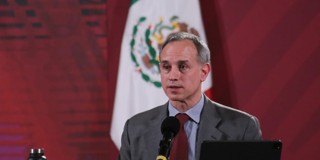 Tras la muerte de un voluntario en los ensayos clínicos de la vacuna, el funcionario señaló que no han podido corroborar si esta persona recibió la vacuna o un placebo,