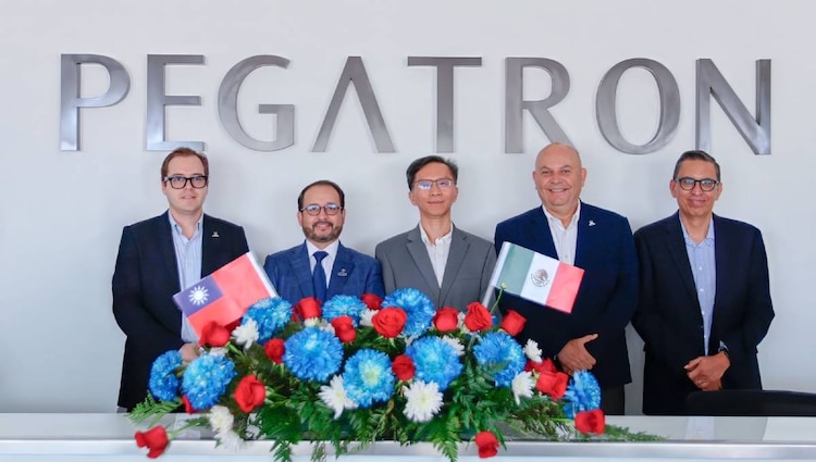 Representantes de la firma Pegatron Corporation formalizaron el desarrollo de su nuevo centro operativo en Ciudad Juárez.
