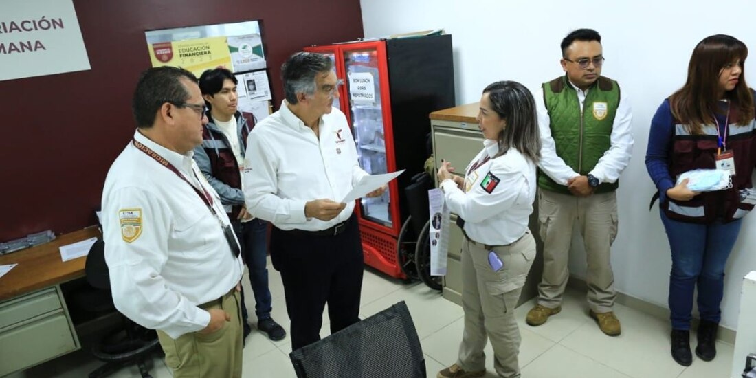 Américo Villarreal da bienvenida a repatriados y recorre Centro de Atención en Reynosa.