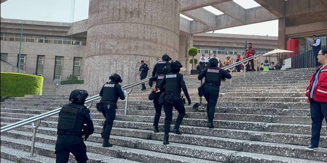 Personal de Seguridad en trabajos de supervisión.