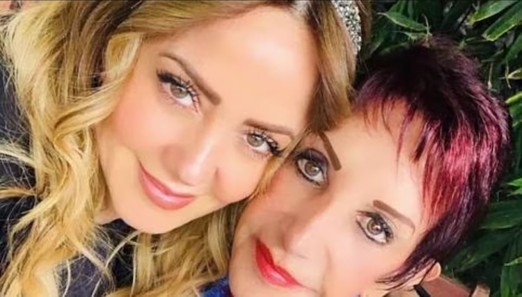 Andrea Legarreta y su mamá<br>