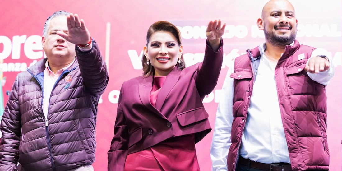 Lorenia Valles Sampedro rindió protesta como coordinadora de Morena en Sonora, el 10 de octubre de 2026.