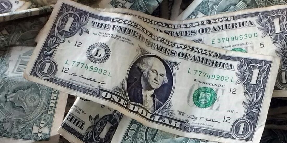 El tipo de cambio se vende hoy en 19.9703 pesos por dólar, encaminándose a su tercer semana con ganancia para la moneda mexicana.