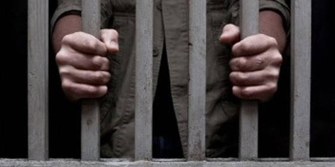 Dictan órdenes de aprehensión contra integrantes de capital Advent International y de Ernest y & Young.