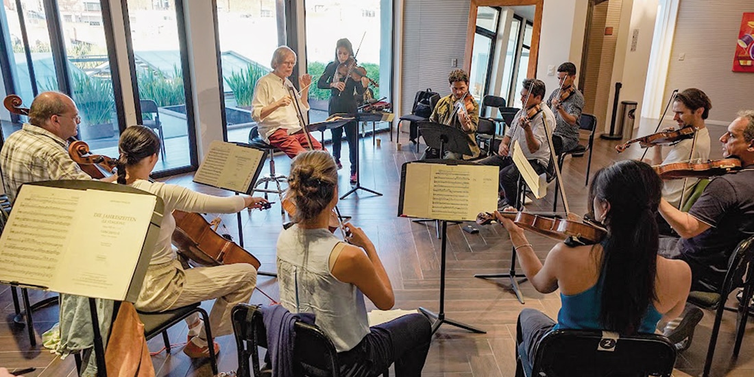 Orquesta de la Cámara de Berlín, durante un ensayo en Morelia