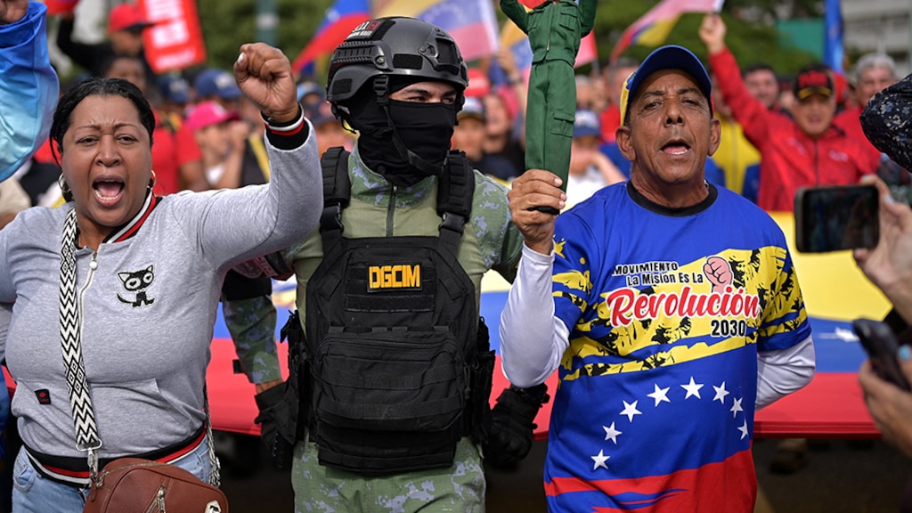 Venezuela mantiene una marcha contra la posible escalada de acciones de EU, el 25 de noviembre.