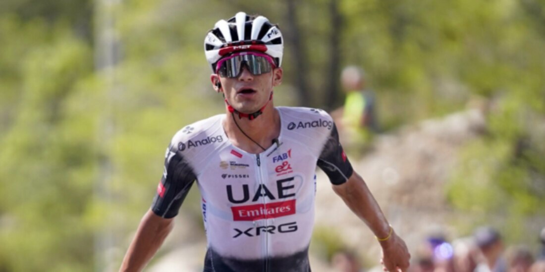 El Torito, en la victoria de ayer representando a su equipo.