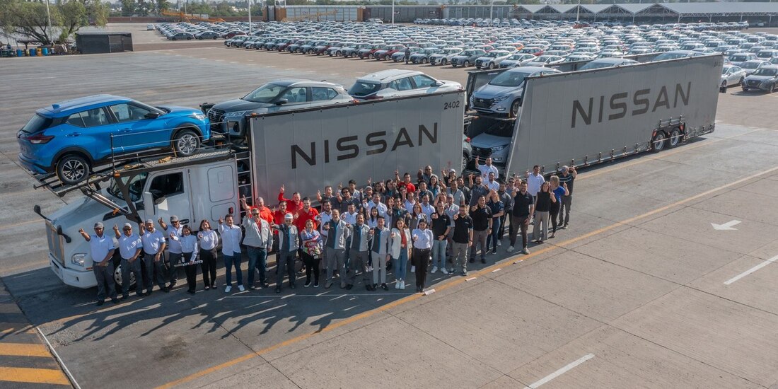 Nissan Mexicana se enorgullece de ser la primera automotriz de la región en tener su propia flota de transporte para vehículos terminados.