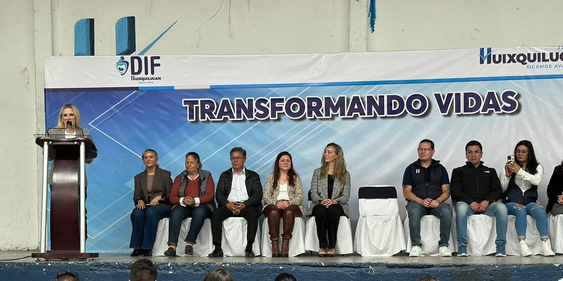 Autoridades de Huixquilucan.