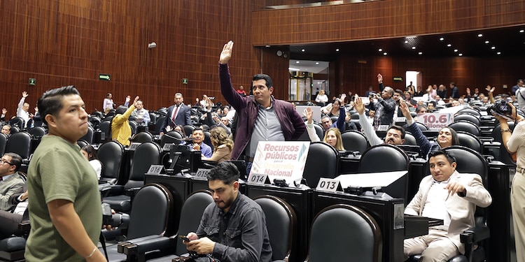 Votación en lo general de la enmienda, ayer.