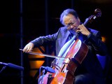 El violonchelista Yo-Yo Ma, durante un recital en el Monumento a la Revolución, en marzo de 2019.