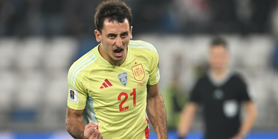 Mikel Oyarzabal celebra sus goles con España en la clasificación rumbo al Mundial 2026