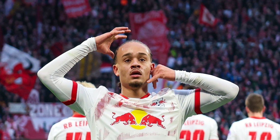 Xavi Simons celebra su anotación de ayer con el Leipzig.