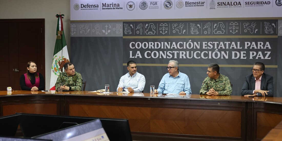 El secretario de Seguridad Federal se traslado desde mediados de semana a Sinaloa.