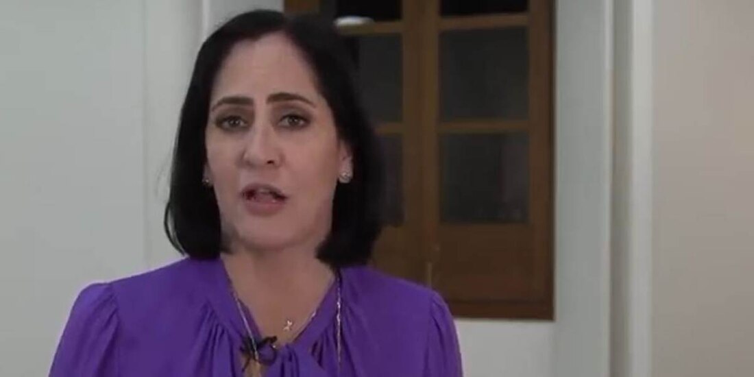 Lía Limón afirmó que "en el servicio público, la más elevada contraprestación consiste en la posibilidad de alcanzar la honorabilidad".