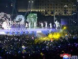 Personas asisten a las celebraciones del día de Año Nuevo en Pyongyang, Corea del Norte