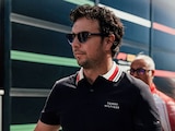 Checo Pérez antes de un Gran Premio de Fórmula 1