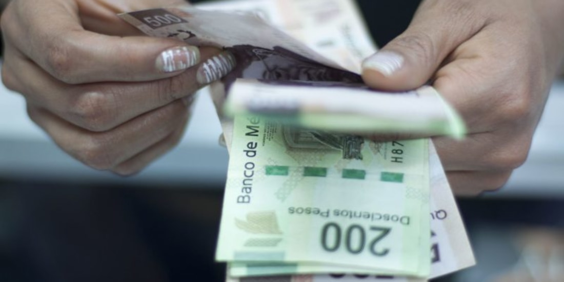 Especialistas bajan previsión del PIB