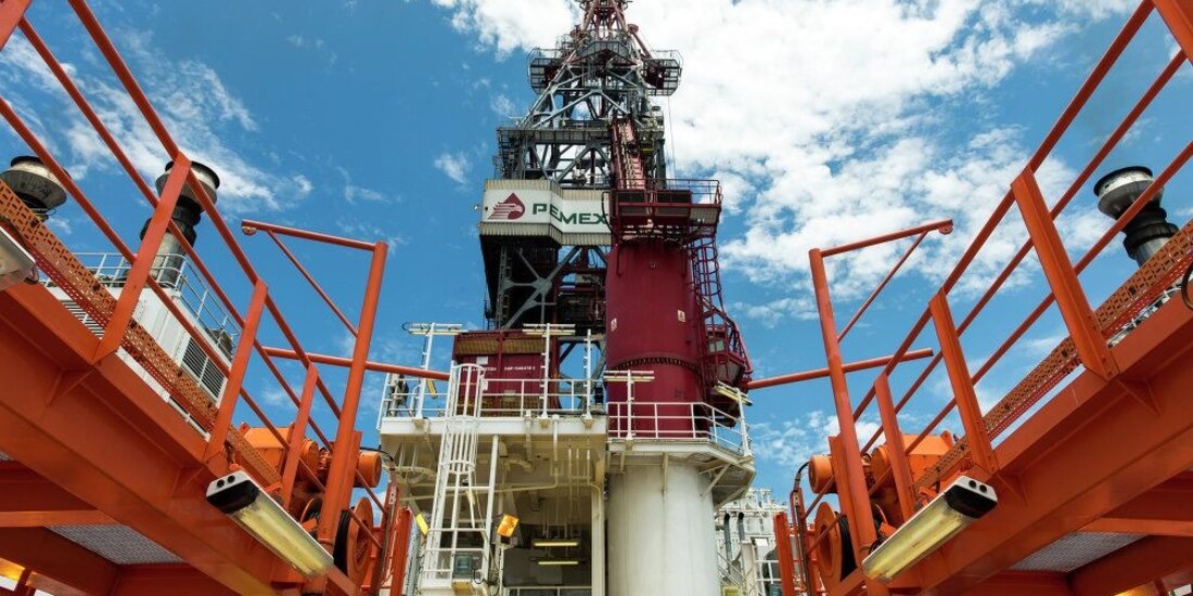 Instalaciones de Petróleos Mexicanos.