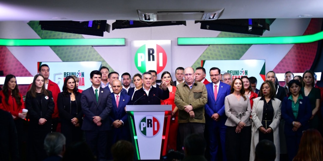Plenaria de legisladores del tricolor.