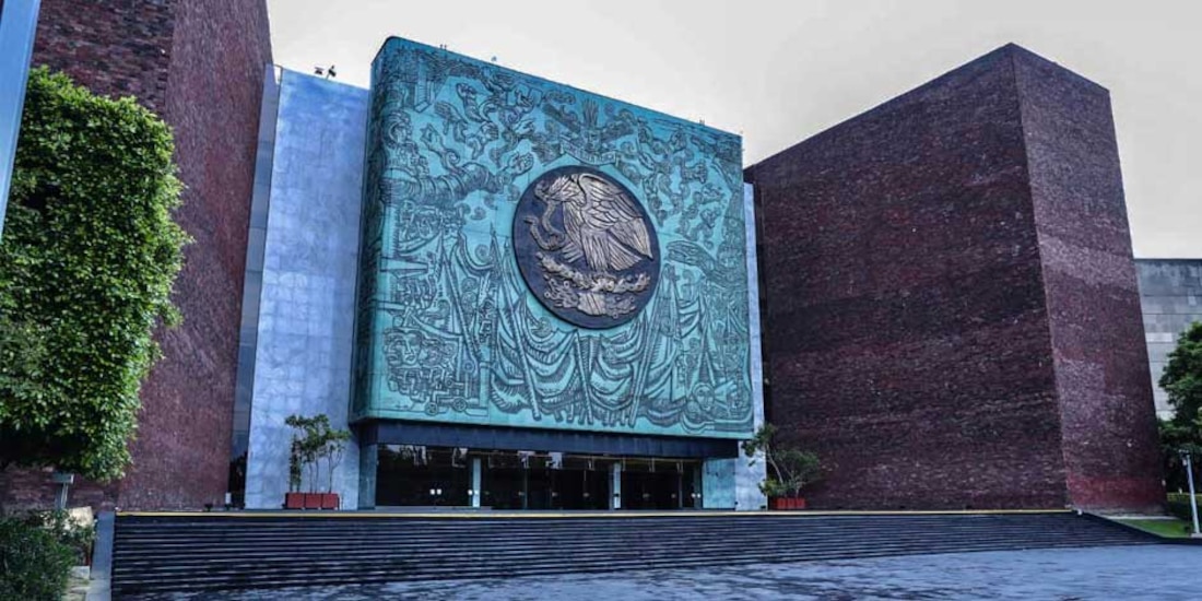 En la imagen, la fachada de la Cámara de Diputados en San Lázaro