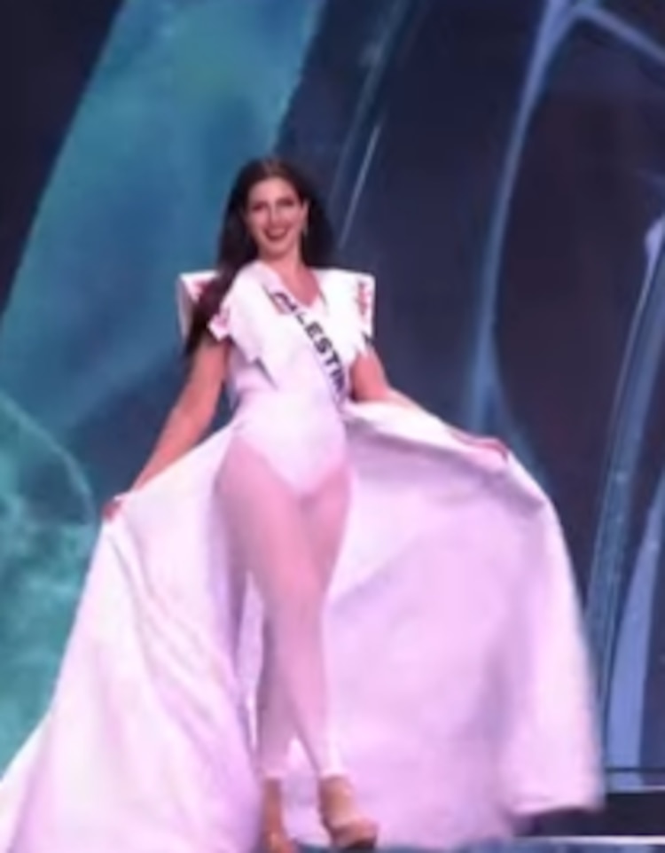 La participante de Palestina, Nadeen Ayoub, lució un traje completo
