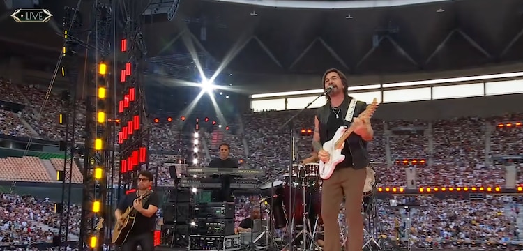 Juanes en La Velada del Año VI