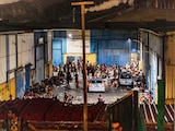 Migrantes pasan la noche en la calle tras cruzar la frontera desde Marruecos, en el enclave español de Ceuta, el 31 de julio de 2026.