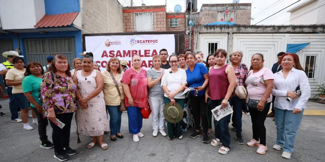 Azucena Cisneros inaugura la repavimentación de 5 calles en Ecatepec.