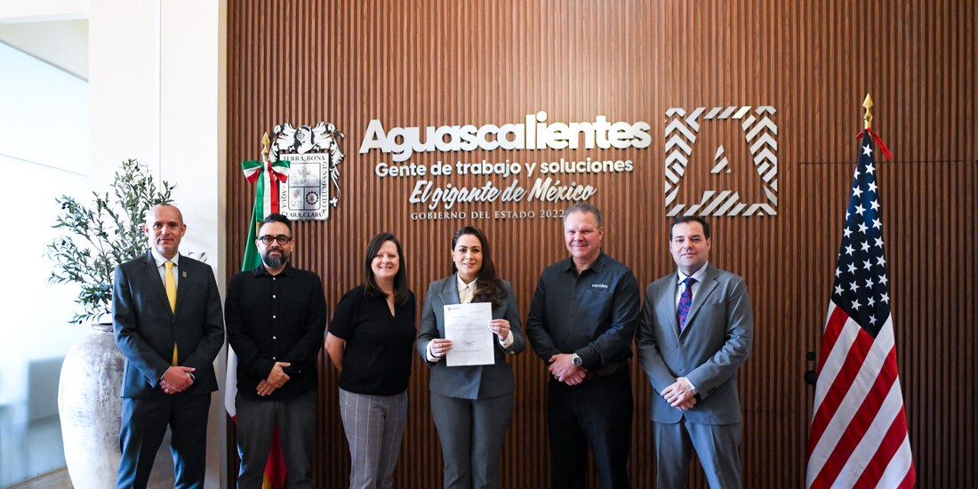 En la imagen la Gobernadora de Aguascalientes.