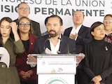 Legisladores de Morena, ayer, en conferencia de prensa.