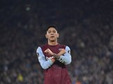 Edson Álvarez festeja su primer gol con el West Ham.
