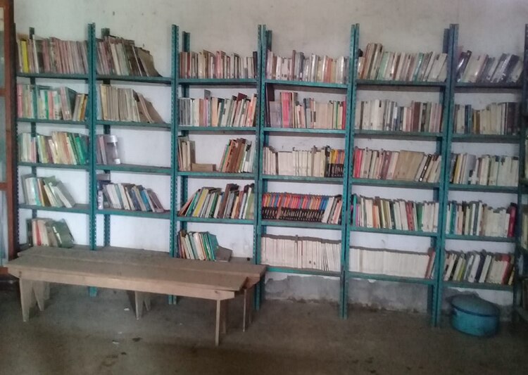 Biblioteca Francisco Ochoa Ruiz, en Tuxtla Chico, Chiapas.