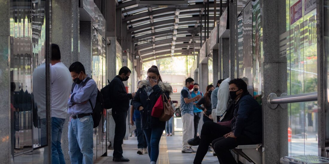 Durante El Pulso de la Salud, López-Gatell informó que la vacunación ha ayudado a disminuir hospitalizaciones y muertes por COVID-19.