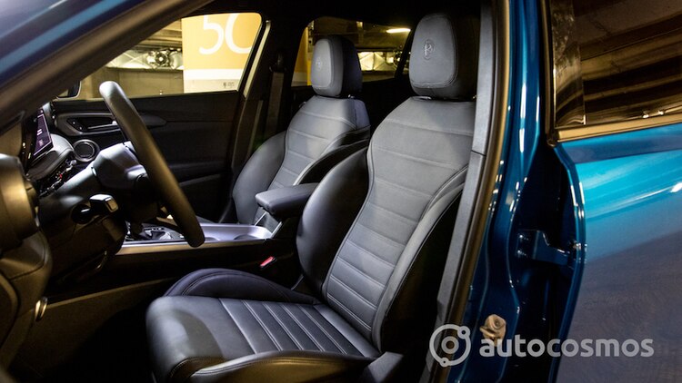 Procedente de Nápoles, Italia.