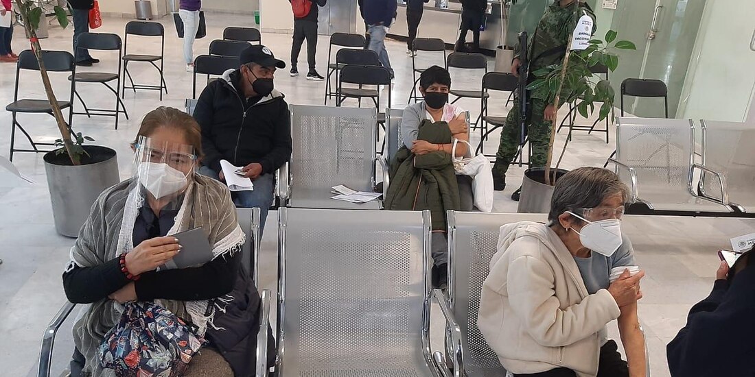 Vacunación contra COVID-19 en alcaldía Milpa Alta.