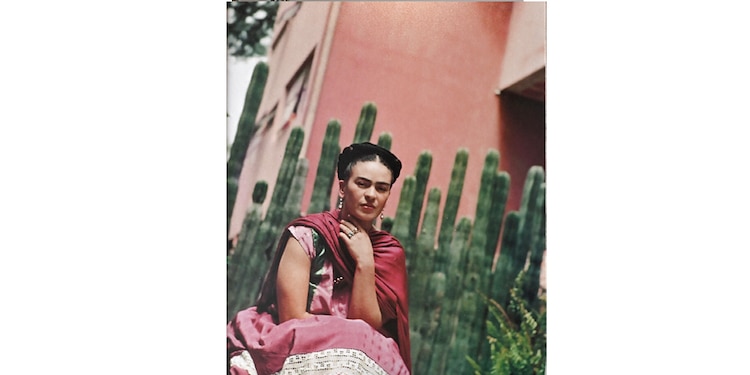 FOTO de la pintora, en San Ángel