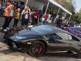 El Instituto Para Devolverle al Pueblo lo Robado infoormó que el Lamborghini se vendió $5,60000 en la llamada "Subasta Madre".