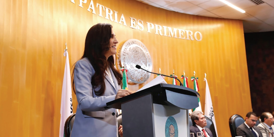 Kenia López, ayer, en el informe de su administración.
