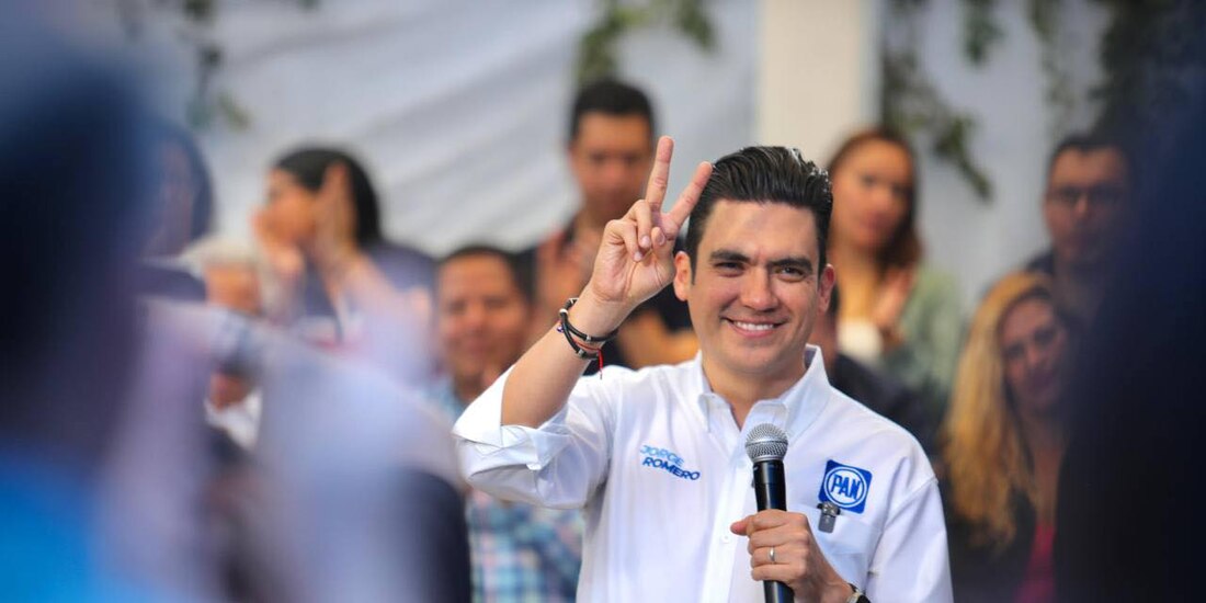Jorge Romero, aspirante a la presidencia nacional del PAN, promete enfrentar el autoritarismo con unidad y un enfoque ciudadano.