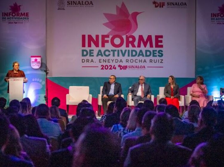 Eneyda Rocha Ruiz rinde su Informe 2024, donde destacó avances en bienestar e inclusión en Sinaloa.
