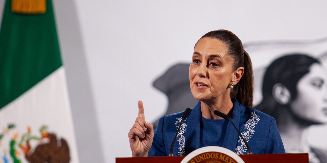 La Presidenta, Claudia Sheinbaum Pardo, durante su conferencia diaria matutina en Palacio Nacional