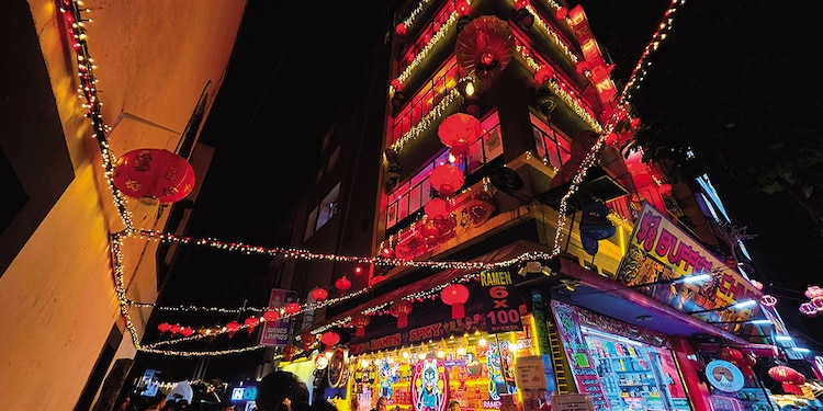 EN EL BARRIO chino se ofertan todo tipo de alimentos, como los dumplings.
